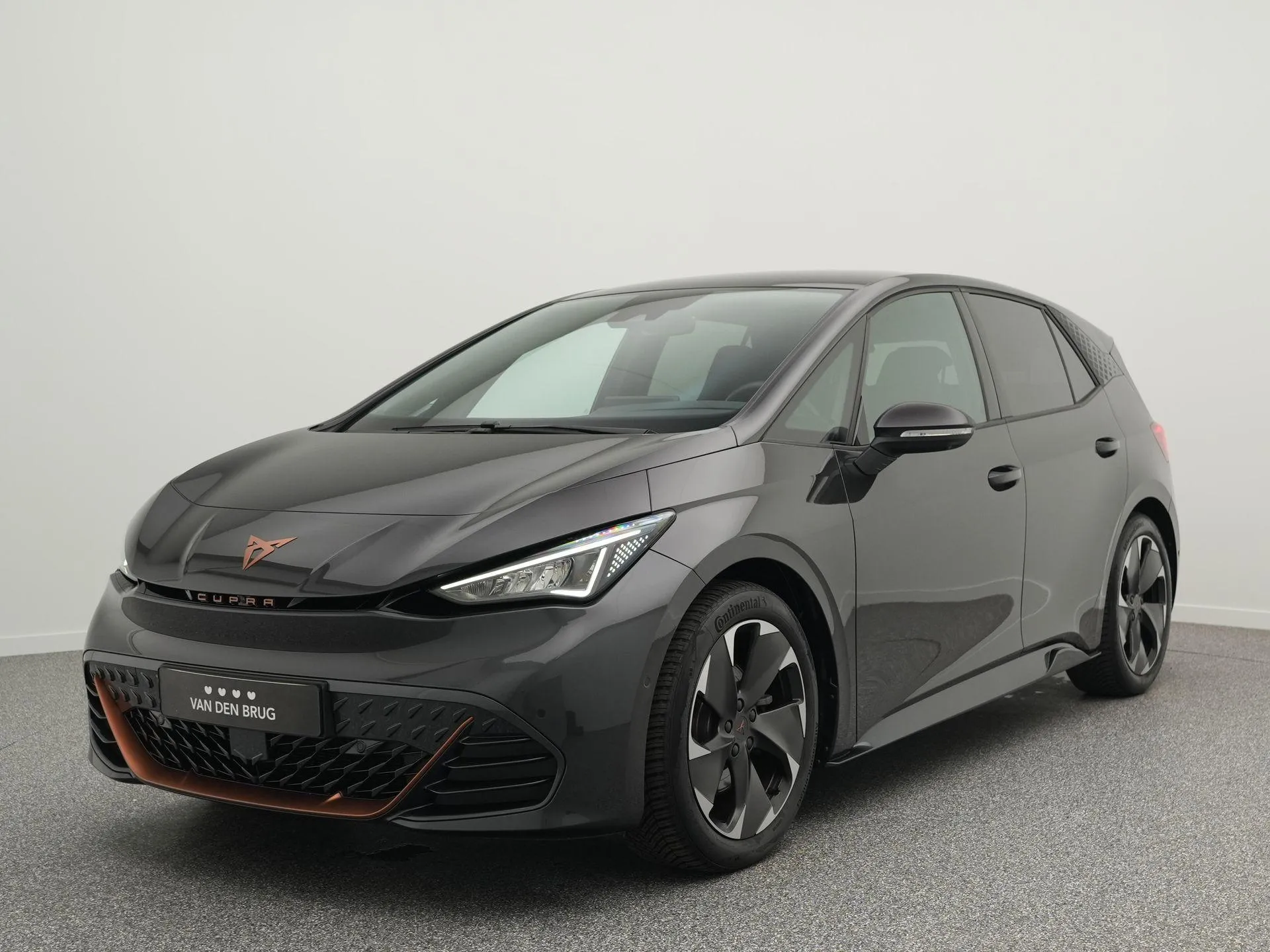 Cupra Born Essential 62 kWh