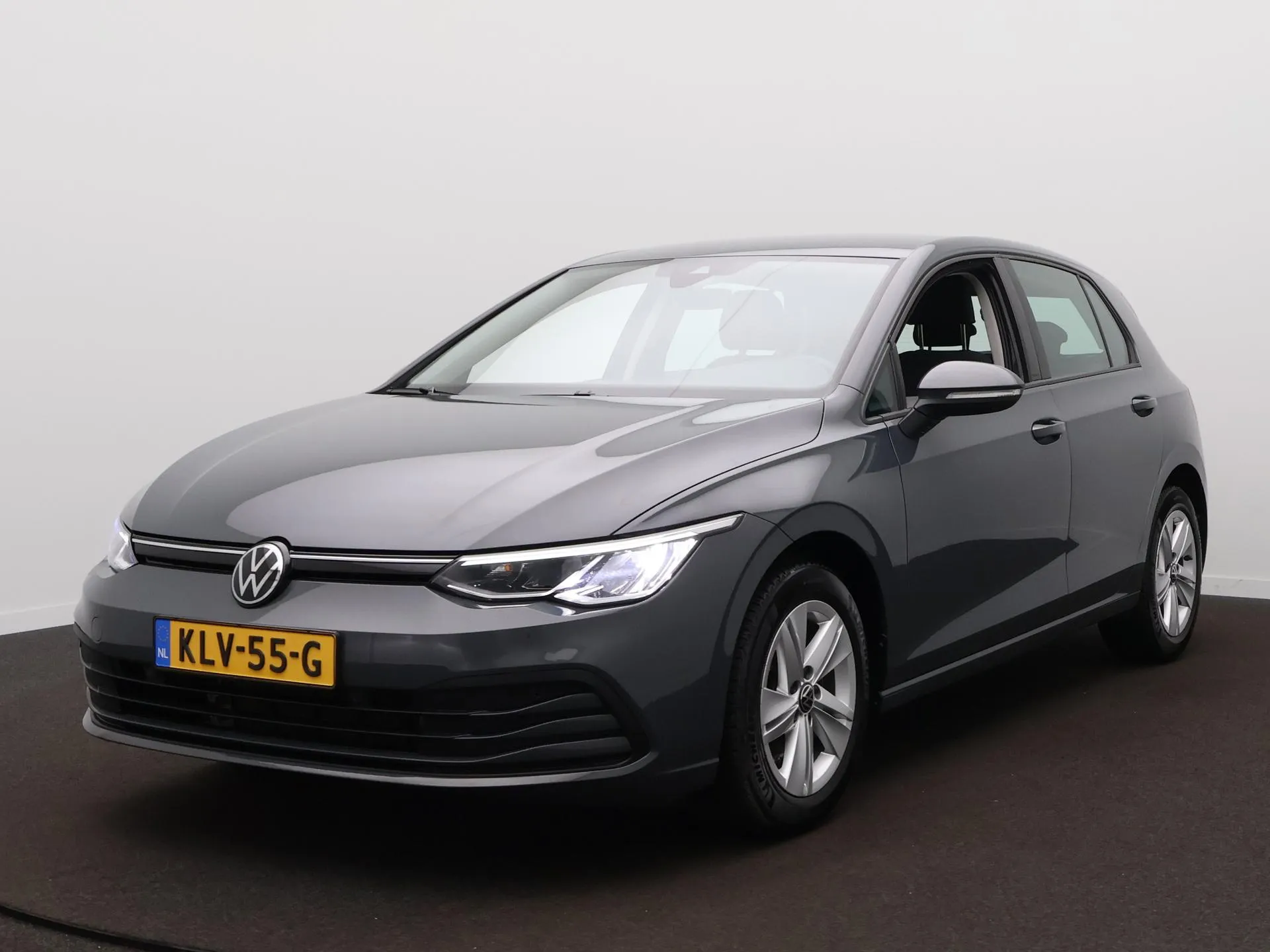 Volkswagen Golf 1.0 eTSI Life Business